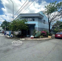 Cho Thuê Nhà Căn Góc Kdc Hiệp Phát, Hiệp Thành, Tp Thủ Dầu Một, Bd
- 1 Trệt + 1 Lầu, 2 Phòng N