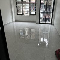 Cho Thuê Văn Phòng Đẹp, 2 Mặt Thoáng Vừa Xây Dựng Xong. Giá Ưu Đãi Tốt Đầu Năm 7 Triệu/Tháng