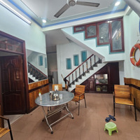 Bán Nhà 3 Tầng, Đường Oto Đậu Sân, Nằm Trung Tâm Vạn Thạnh, Thành Phố Nha Trang.