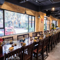 160M2 X 2 Tầng, Mặt Tiền 10M. Phố Trung Tâm, Thích Hợp: Showroom - Cafe - Thời Trang - Nhà Hàng