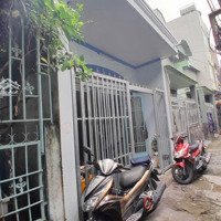 Bán Nhà Ngay Trường Học Ngân Hàng Hoàng Diệu 2 Thủ Đức