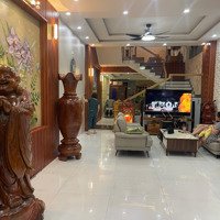 Cần Chuyển Nhượng Nhà 3 Tầng Đường Phạm Hùng Đối Diện Công Viên Vị Trí Đắc Địa