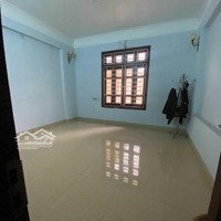 Cho Thuê Nhà Ngõ 106 Đường Hoàng Quốc Việt.diện Tích65M2 X 5 Tầng Mặt Tiền 5M, Ô Tô Tránh Nhau