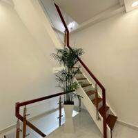 Bán nhà 5 Tầng Đường Phạm Văn Hai - DT 25m2 - giá 4.7 tỷ TL