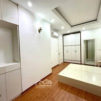 Bán Chung Cư 262 Nguyễn Huy Tưởng, 140M2, 3 Phòng Ngủ, 2 Vệ Sinh