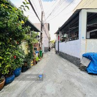 Nhà 1 Trệt 1 Lầu Gần Phạm Văn Đồng - 65M2 Sổ Riêng Hoàn Công - 4 Tỷ Bé Xíu