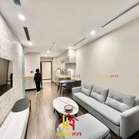Cho Thuê Căn Hộ 2 Phòng Ngủ Tại Vinhomes Symphony Đầy Đủ Nội Thất Cao Cấp, Hiện Đại Và Tiện Nghi