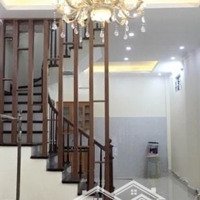 Cho Thuê Nhà Mặt Phố Cầu Gỗ - Phố Tây Đi Bộ Sầm Uất