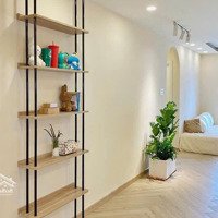 Cần Bán Gấp Chcc Carillon 1 Quận Tân Bình. Diện Tích: 86M2, 2 Phòng Ngủ 2 Vệ Sinhsổ Hồng Giá Bán 3.9Tỷ. Liên Hệ: 0909455485 Trung