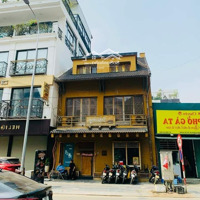 Đẹp! Cho Thuê Nhà Mặt Phố Linh Lang , Ba Đình.diện Tích100M2 X 4T,Mặt Tiền5.5M, Đoạn Kd Đẹp Nhất ,Vỉa Rộng.