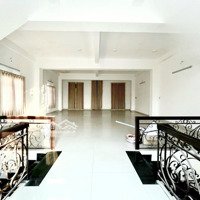Cho Thuê Tòa Nhà Đẹp 1T3L Mặt Tiền Phạm Văn Thuận, Biên Hòa