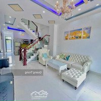 Cho Thuê Nhà Phú Hoà 4 Phòng Ngủfull Nội Thất Ngay Trường Cao Đẳng Y Tế Bình Dương