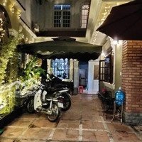 Cho Thuê Căn Hộ Chuẩn 3 Sao, Đường Trần Hữu Trang, Phường 10, Q. Phú Nhuận, Diện Tích 35M, 1Phòng