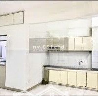Cho Thuê Cư Chung Cư Cao Ốc Ngô Gia Tự,Đường Hoà Hảo,Phường 2, Q.10, Diện Tích 75M2, 2 Phòng Ngủ2Wc