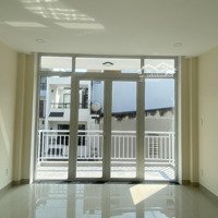Cho Thuê Nhà Mới Xây, Thang Máy Nhà Xe Rộng Rãi