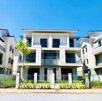 Khai Xuân Bán Nhà Tặng Vàng Duy Nhất 1 Căn Biệt Thự 180M2 Giá Hời Vị Trí Đẹp