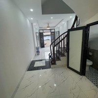 Ảnh Thật View Hồ Định Công 42M 5 Tầng 6 Phòng Ngủ, Xây Mới Độc Lập, Ngõ Rộng Gần Ô Tô, Giá Rẻ