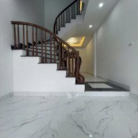 Ảnh Thật View Hồ Định Công 42M 5 Tầng 6 Phòng Ngủ, Xây Mới Độc Lập, Ngõ Rộng Gần Ô Tô, Giá Rẻ