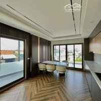 Bán Nhà Hồng Tiến 55M,Thang Máy,Gara 2 Ô Tô,Nội Thất Sang Sịn,Gần Cầu Chương Dương,15Tỷ
