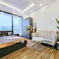 Cho Thuê Căn Hộ Studio Bancol, Full Nội Thất, Rộng 30M2, Ngay Toà Nhà Viettell , Vòng Xoay Dân Chủ