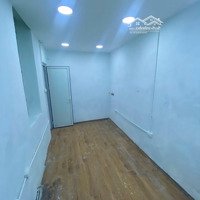 Cho Thuê Nhà Mặt Tiền 23 Lò Đúc - Vị Trí Đắc Địa, Mặt Tiền Rộng Rãi