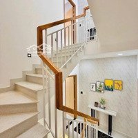 Hơn 7 Tỷ Xíu. Hẻm Xe Hơi Đổ Cửa Khu Phan Xích Long, Phú Nhuận. Nhà Mới Đẹp Như Hình
