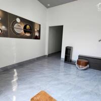 bán nhà 100m2 , tăng luôn nội thất phường phú tân , bến tre