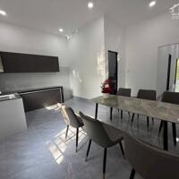 bán nhà 100m2 , tăng luôn nội thất phường phú tân , bến tre