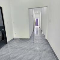 bán nhà 100m2 , tăng luôn nội thất phường phú tân , bến tre