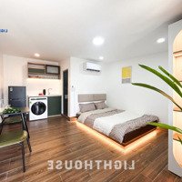 Căn Hộ Mới Full Nội Thất Giá Siêu Rẻ Siêu Mới Ngay Trung Tâm Q1