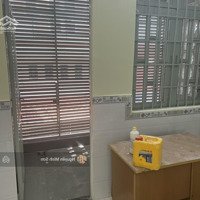 Nhà Đẹp - Sátmặt Tiềncô Giang Q1 - Gần Chợ Bến Thành - 40M2 Ko Lộ Giới Btct 2 Tầng 3 Phòng - Chỉ 6,X Tỷ