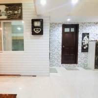 Bán Căn Hộ 2 Phòng Ngủ91 M2 Full Nội Thất -Sổ Hồng Riêng-Chỉ 3,3 Tỷ