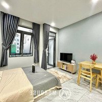Khai Trương Siêu Phẩm Phòng Đầy Đủ Nội Thất Hiện Đại Ban Công Thoáng Mát Trần Đình Xu Quận 1