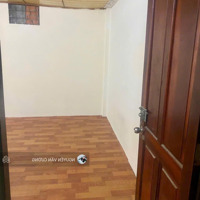 Phòng Trọ Nội Thất Cơ Bản Đường Trung Mỹ Tây 12 Gần Cd Gtvt - Huflit