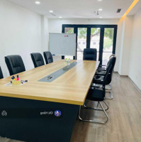 Cho Thuê Nhà Láng Hạ 70M2 X6Tmặt Tiền4M Có Thang Máy, Đh Gần Đại Sứ Quán Mỹ, Ô Tô Đỗ Cửa Giá Bán 36 Triệu
