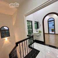 Siêu Giảm Giá - Bán Nhàmặt Tiềnhoàng Việt, Phường 5, Tp Mỹ Tho.full Ntcc. Dt: 4,2X13,5. Giá Bán 3,9 Tỷ Tl