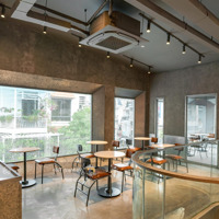 Nhẹ Nhàng Mặt Phố Lê Ngọc Hân 70 M2 X 2 Tầng, Mặt Tiền 4M, Giá Thuê 40 Triệu/Tháng. Liên Hệ: 0986226607