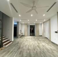 Biệt Thự Song Lập Diện Tích Đất 220 M2 Diện Tích Sử Dụng 370 M2, Trong Khu Đô Thị Starlake