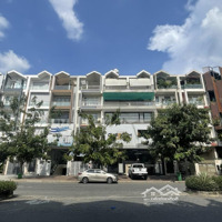 Cho Thuê Nhàmặt Tiềnđ.hoàng Trọng Mậu Kdc Himlam Quận 7 Dt: 5X20M2 Full Nt Giá: 45 Triệu Liên Hệ: 0931353298