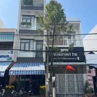 Cần Chuyển Nhượng Nhà 2,5 Tầng Vị Trí Cực Đẹp Trên Đường Núi Thành (Gần Ngã Tư Phan Đăng Lưu)