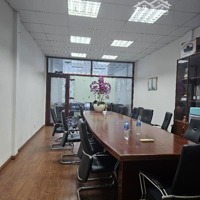 Trung Tâm Phú Nhuận. Tòa Nhà Văn Phòng -Hẽm Xe Hơitrải Nhựa- Xe Hơi Ngủ Trong Nhà Ngày Đêm. Gấp Bán