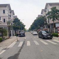 Bán Biệt Thự Song Lập 135M2 Đẹp Như Mơ Trong Khu Đô Thị Singapore, Ở Hay Cho Thuê Được Ngay.