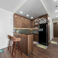 Cho Thuê Chcc Soho Residence Q1, Diện Tích 60M2, 2 Phòng Ngủ, Giá Bán 15.5 Triệu/Th, Liên Hệ: 0898 062 697