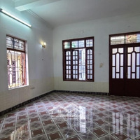 Bán Nhà Hồng Tiến , Long Biên 104M2 3T 13 Tỷ Nhà Đẹp Gần Phố , An Ninh Tốt