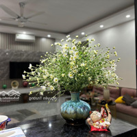 Chính Chủ Bán Căn Hộ 97M2, 3 Phòng Ngủ Cửa Tn, Ban Công Đb, Full Đồ, Cc Báo Nhân Dân. Giá Bán 4.2 Tỷ