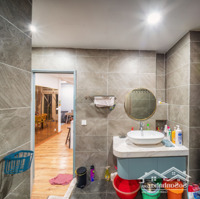 Cho Thuê Gấp Căn Hộ Golden Mansion, Q Phú Nhuận. Diện Tích: 70M, 2 Phòng Ngủ 2 Vệ Sinh Giá: 14. 5 Triệu. Liên Hệ: 0934010908 Thy