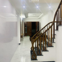 Bán Nhà Phố Trạm Long Biên 44M2, 4 Tầng, Full Nội Thất - Nhà Thiết Kế Hiện Đại - Gầntrung Tâm Thương Mạiaeon