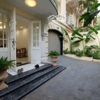 Đẳng Cấp Biệt Thự Tây Hồ - Khu Vực Nhiều Người Nước Ngoài Ở - Dân Trí Cao - Diện Tích: 160M2, 4Tầng