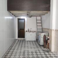 Cho thuê mặt bằng Đinh Bộ Lĩnh, P.26, 3x12m, 1 gác, DTSD: 52m2, 12tr