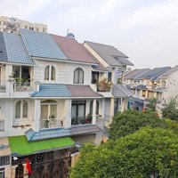Gấp (Bank Định Giá 9,7 T.ỷ) Giá Chào Gấp 8,7 Tỷ. Khu Nhà 4 Tầng Sân Thượngdiện Tích90M2